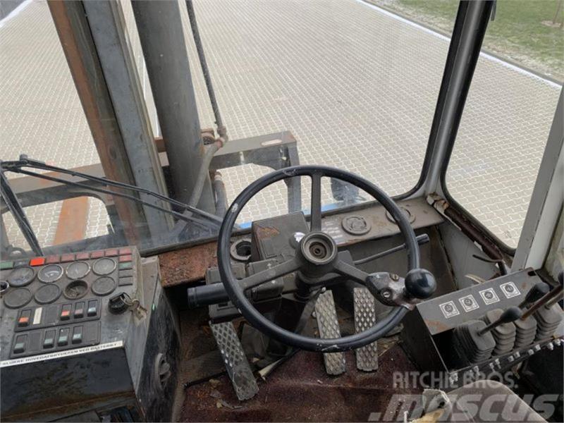 Kalmar DCB32-1200 Camiones diesel