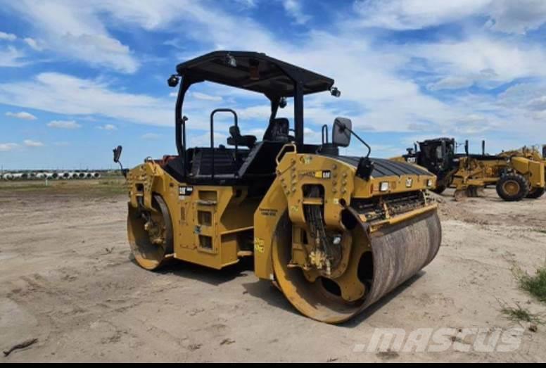 CAT CB66B Compactadoras de suelo