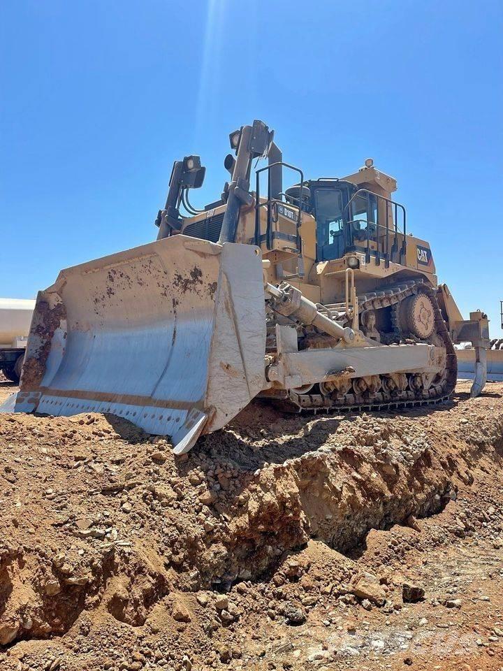 CAT D10T2 Buldozer sobre oruga