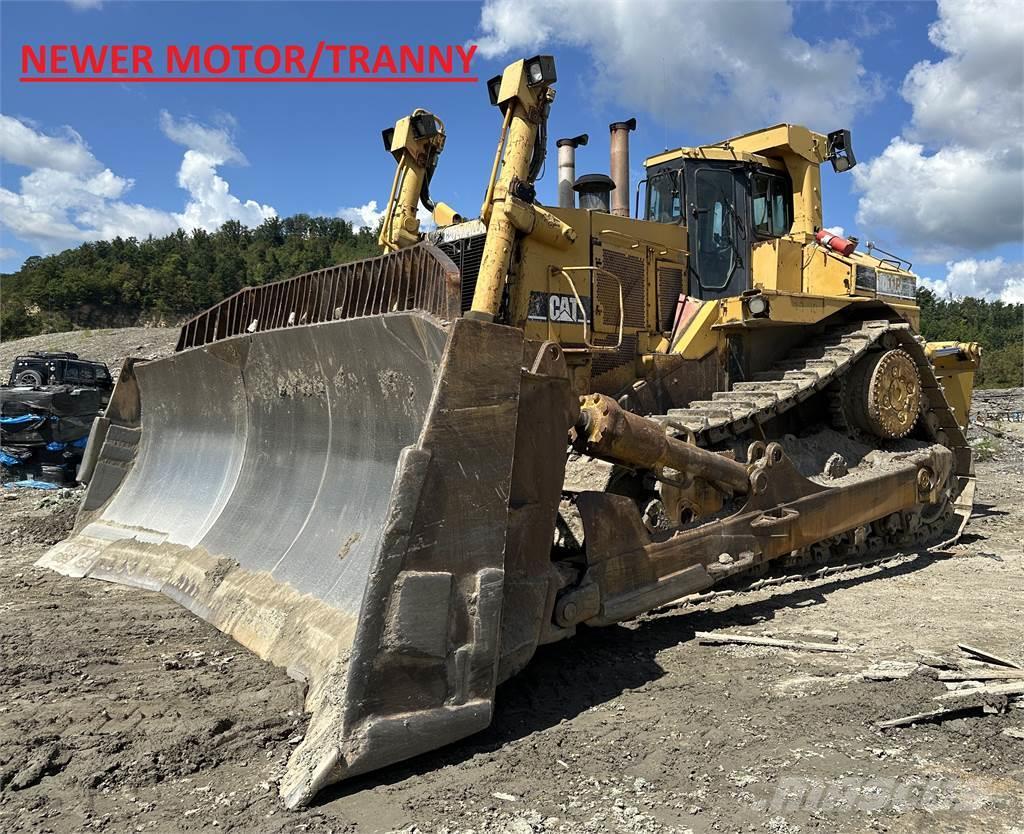 CAT D11R Buldozer sobre oruga