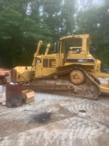 CAT D6H Buldozer sobre oruga