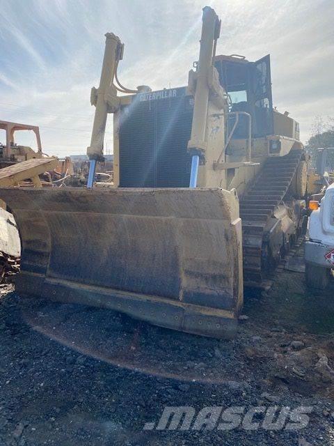 CAT D9L Buldozer sobre oruga