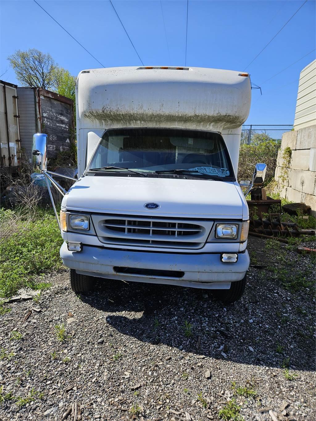 Ford E350 Vehículos de caha cerrada