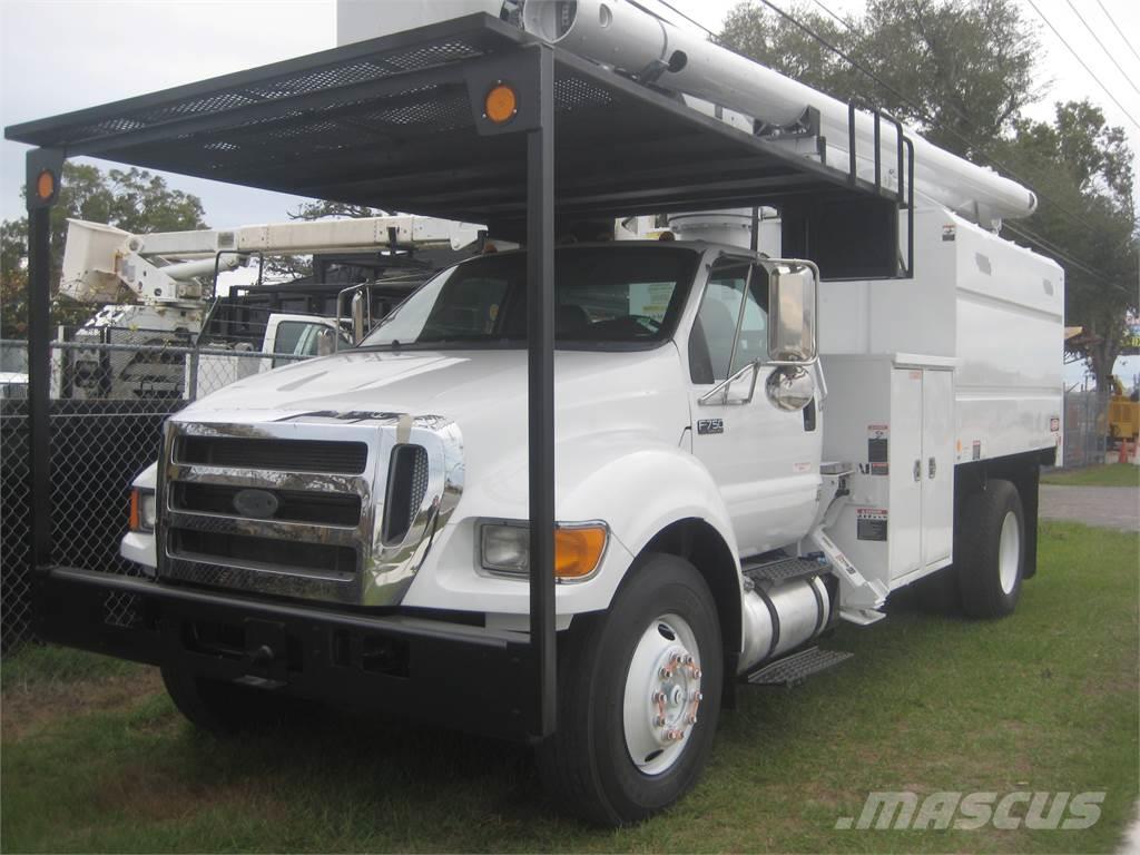 Ford F750 Camiones de volteo para virutas de madera