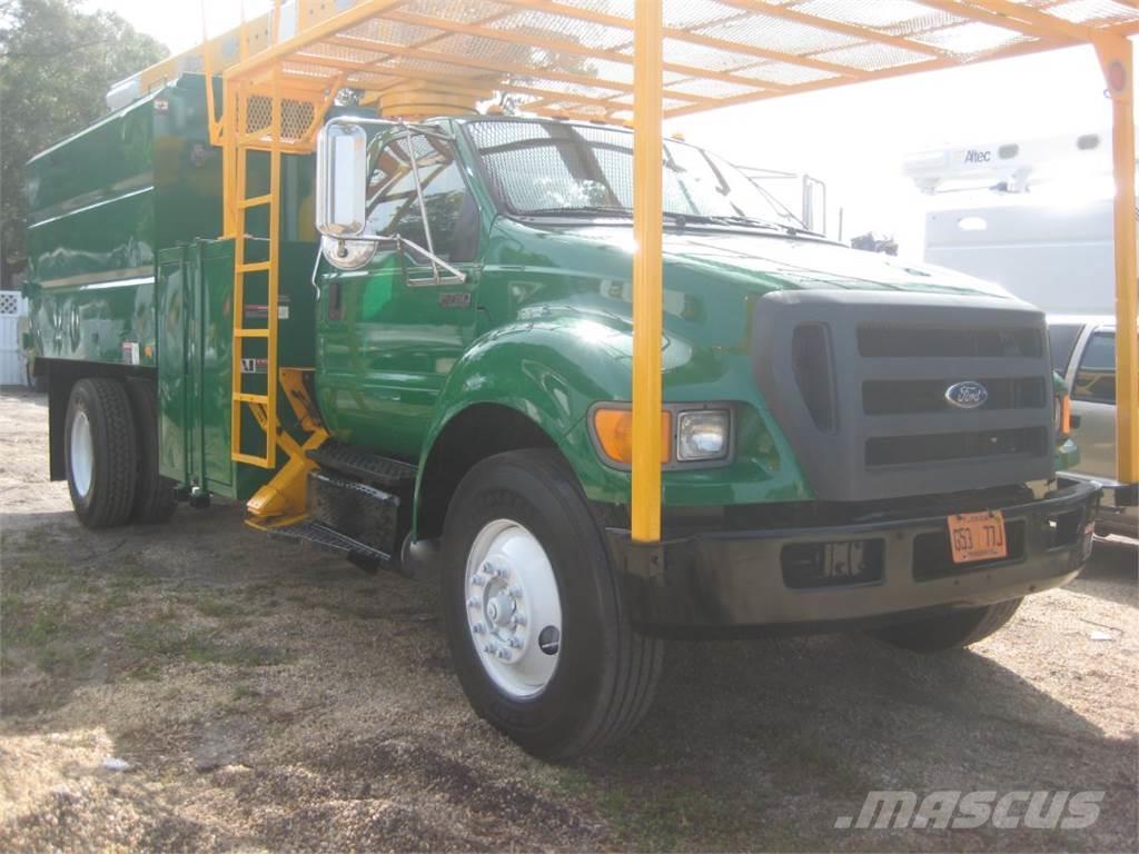 Ford F750 Camiones de volteo para virutas de madera