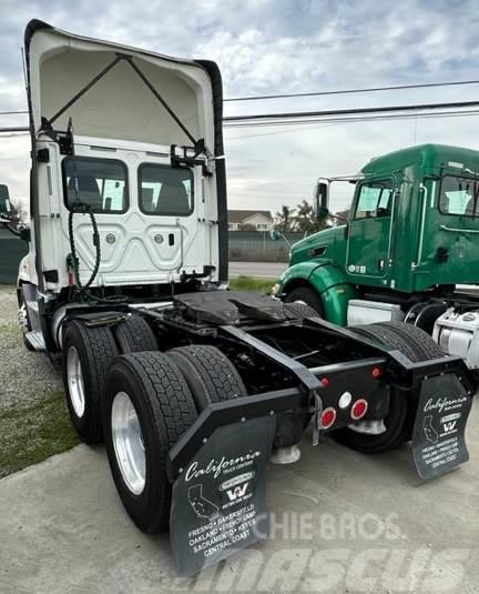 Freightliner Cascadia Camiones tractor