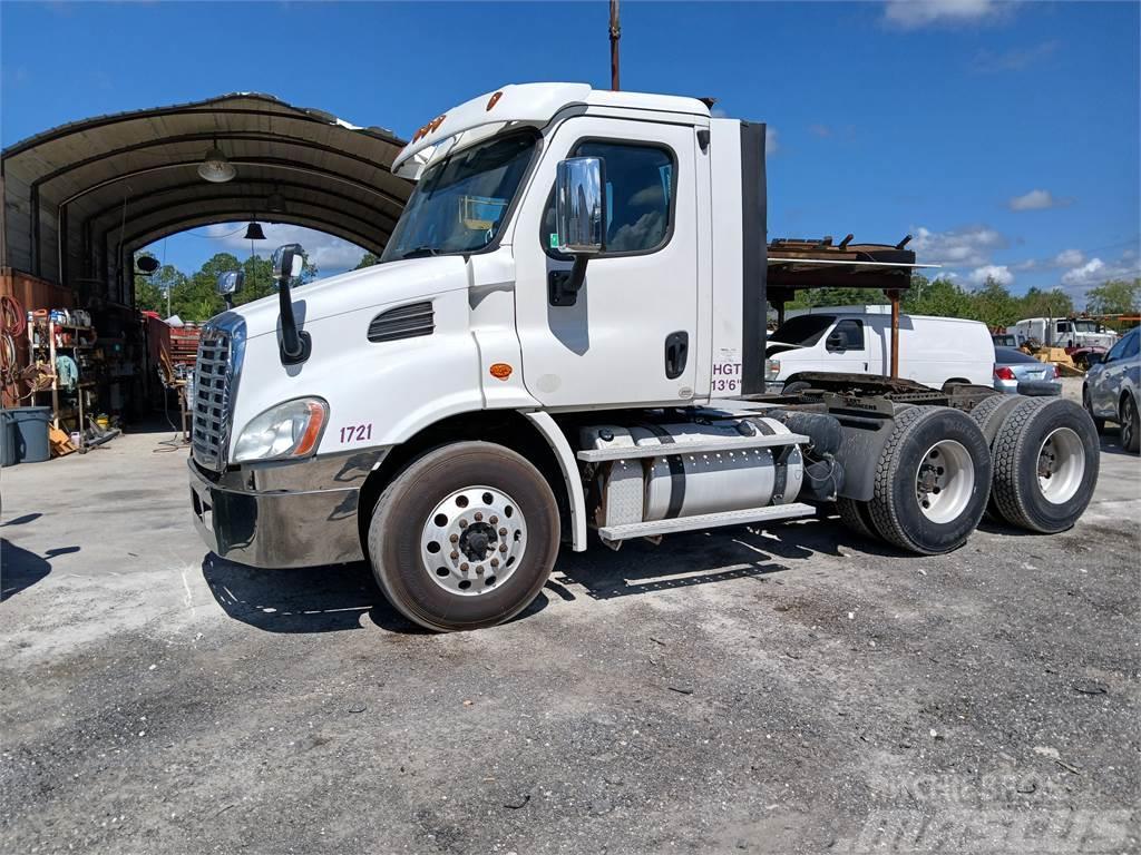 Freightliner Cascadia Otros