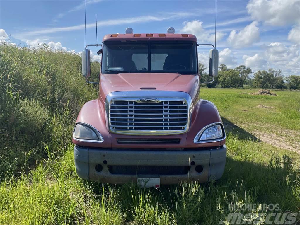 Freightliner Columbia Camiones tractor