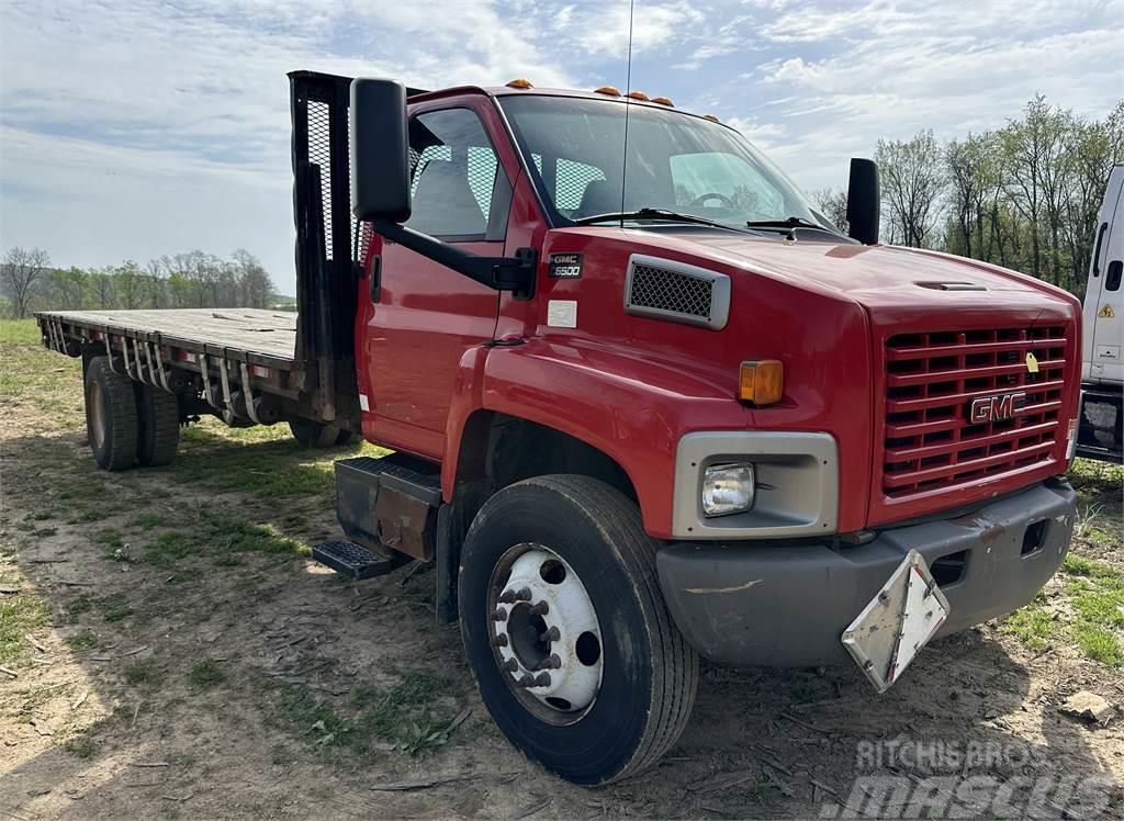 GMC C6500 Camiones de cama baja