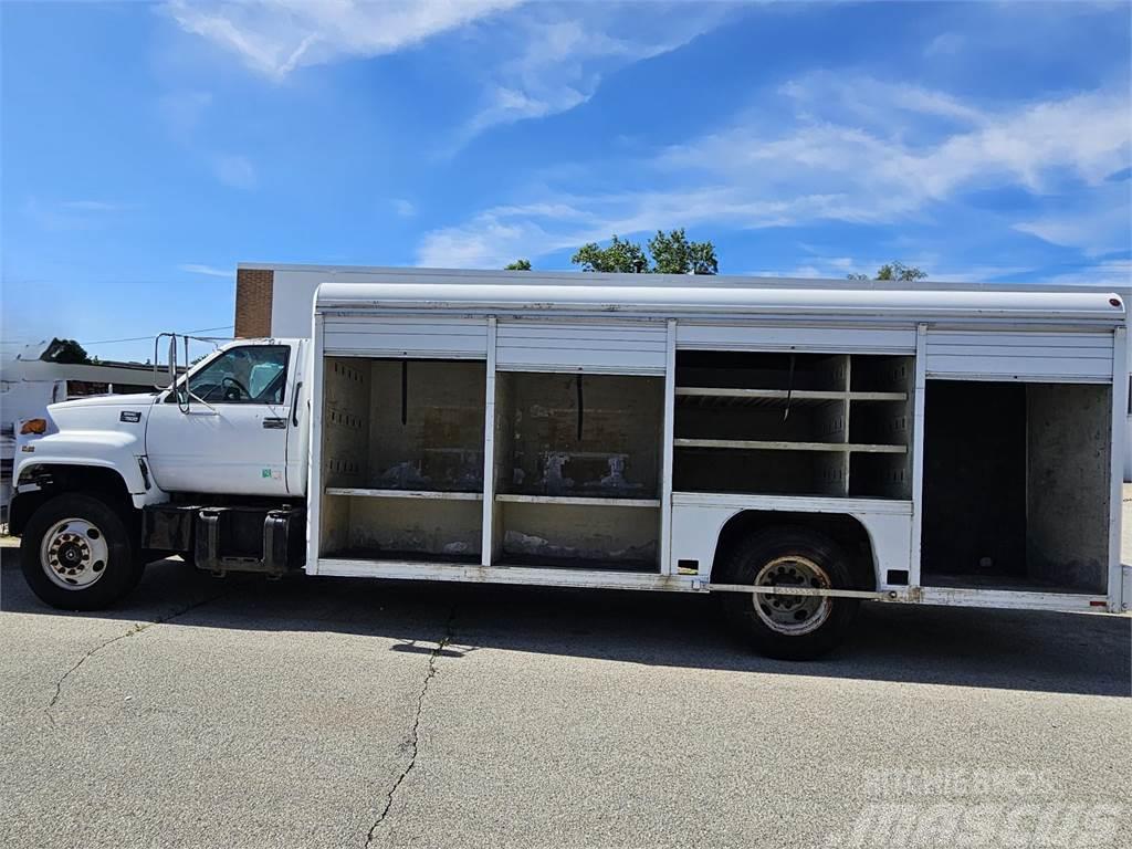 GMC C7500 Camiones con caja de remolque