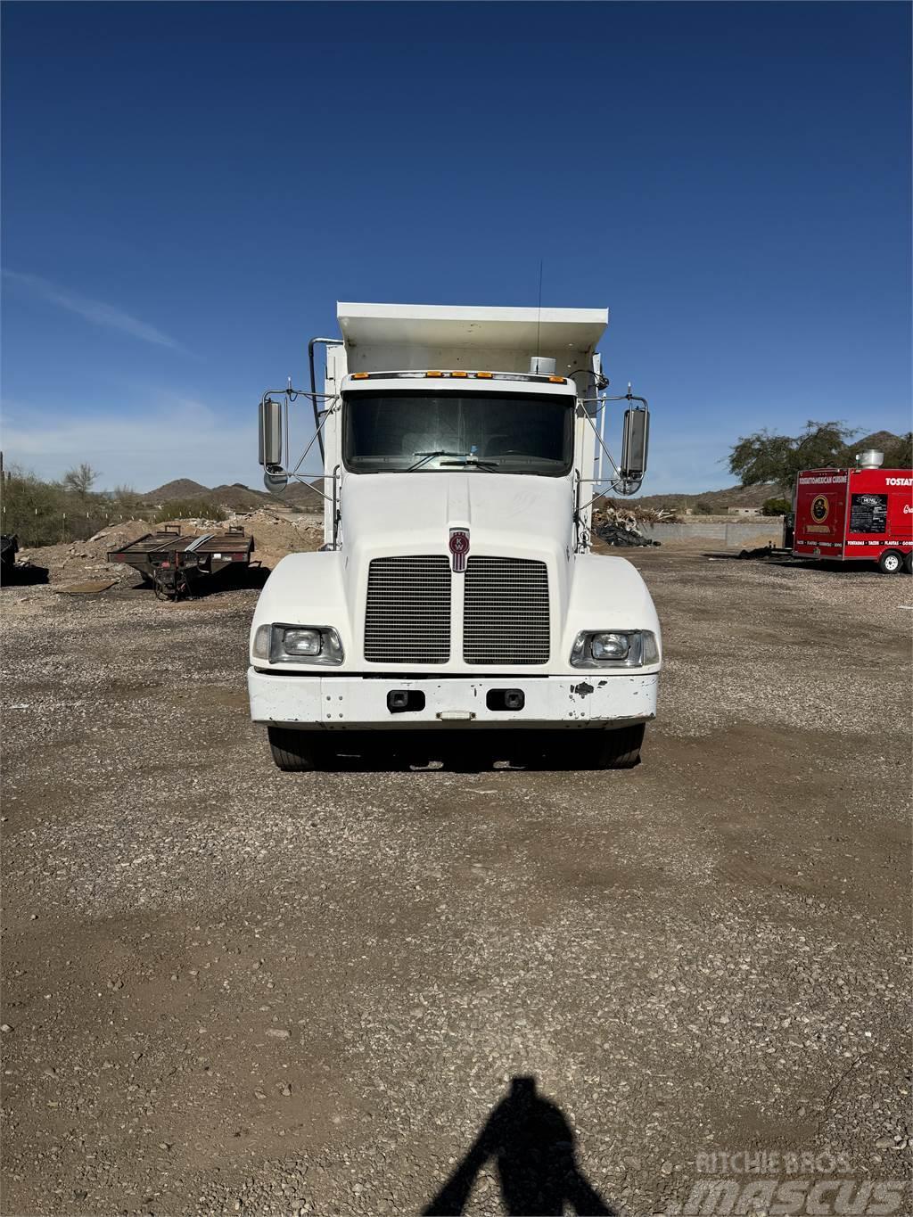 Kenworth T300 Bañeras basculantes usadas