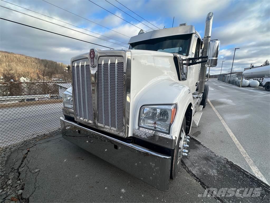 Kenworth W990 Camiones tractor