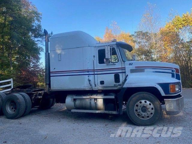 Mack CH613 Camiones tractor