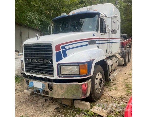 Mack CH613 Camiones tractor