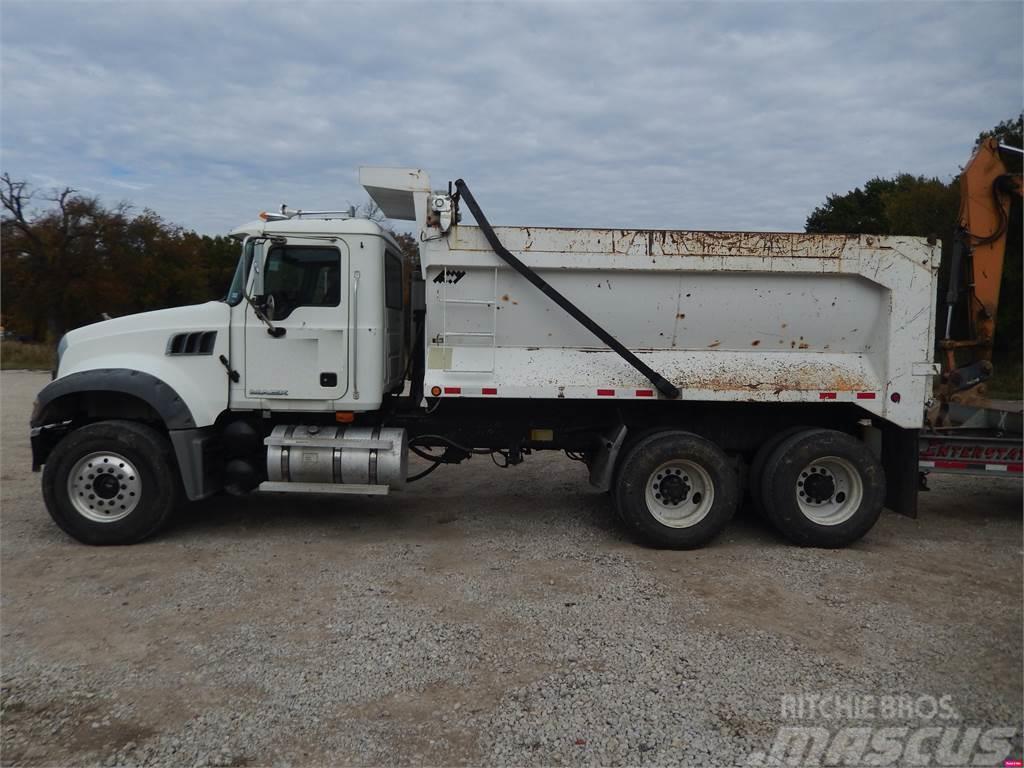 Mack CTP713 Bañeras basculantes usadas