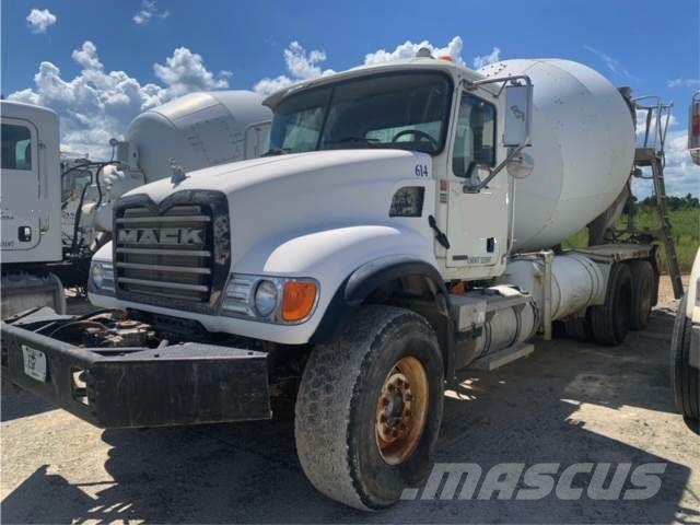 Mack CV713 Camiones de concreto