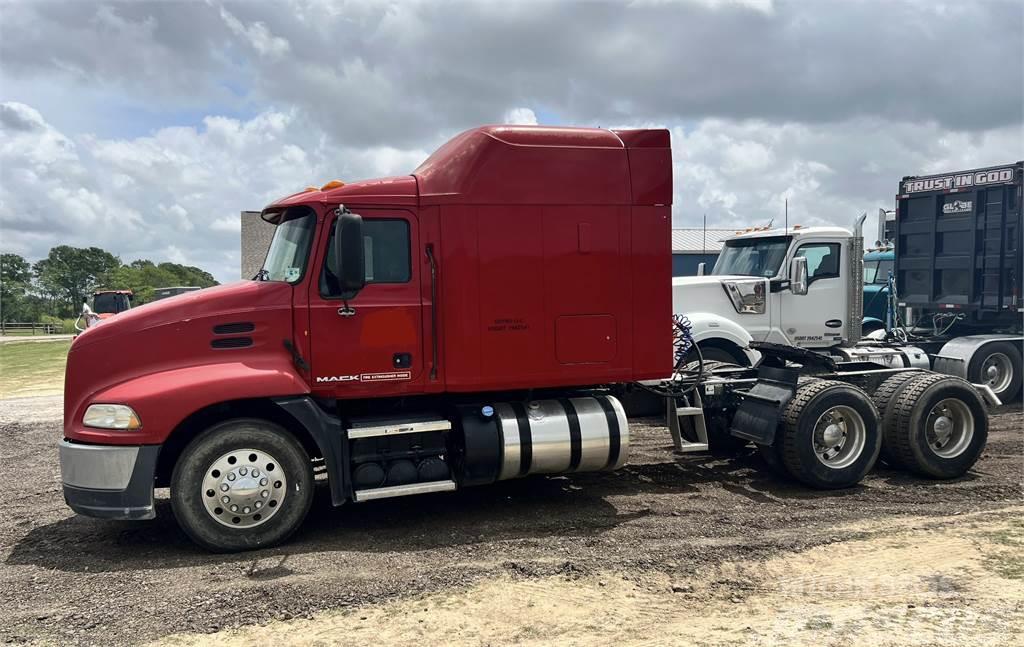 Mack CXU613 Camiones tractor