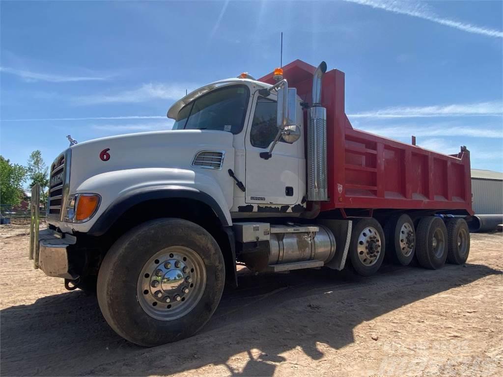 Mack Granite Bañeras basculantes usadas