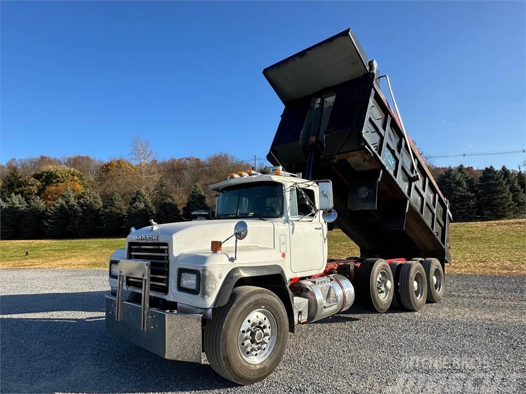 Mack RD600GK Bañeras basculantes usadas