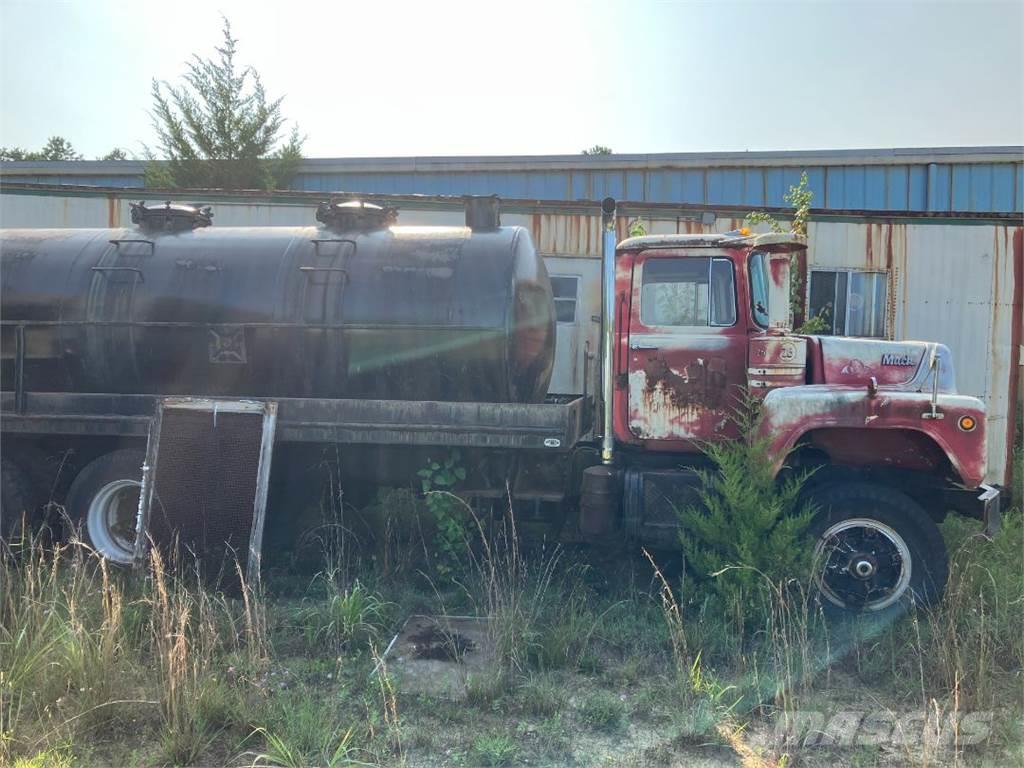 Mack Tanker Camiones cisternas