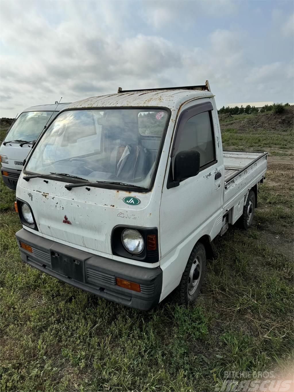 Mitsubishi Minicab Otros camiones