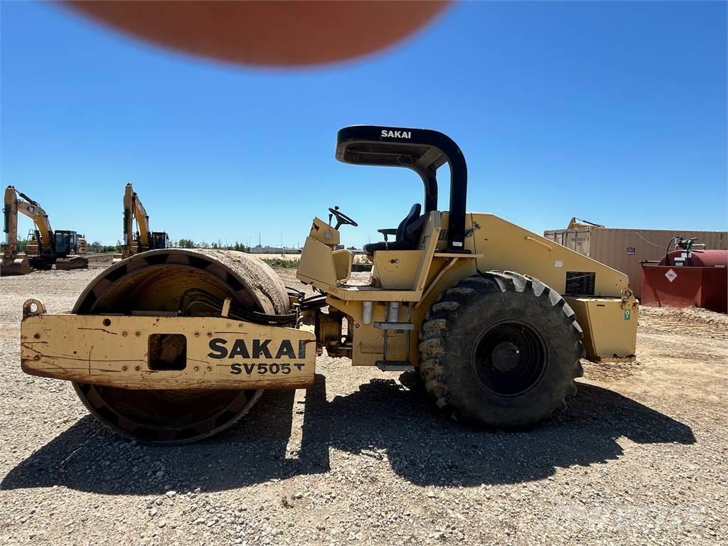 Sakai SV505 Compactadoras de suelo