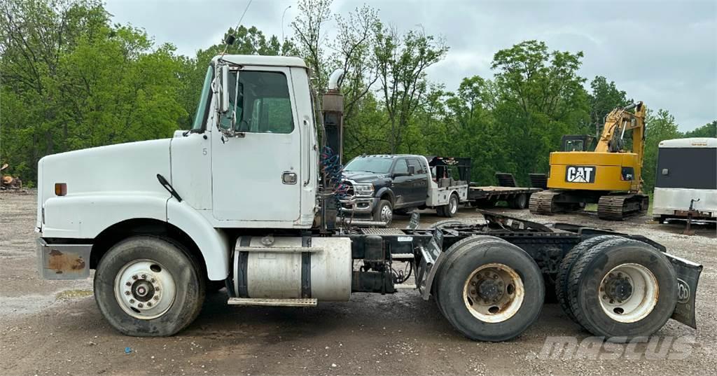 Volvo WG Camiones tractor