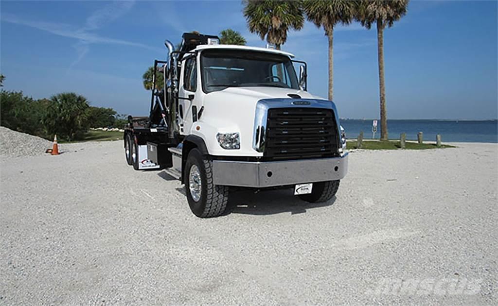 Freightliner 114SD Camiones desmontables