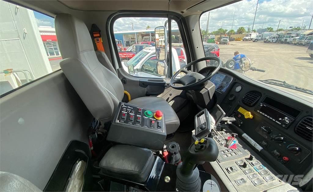 Freightliner M2 Camiones de basura