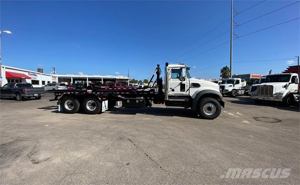 Mack GRANITE Camiones desmontables