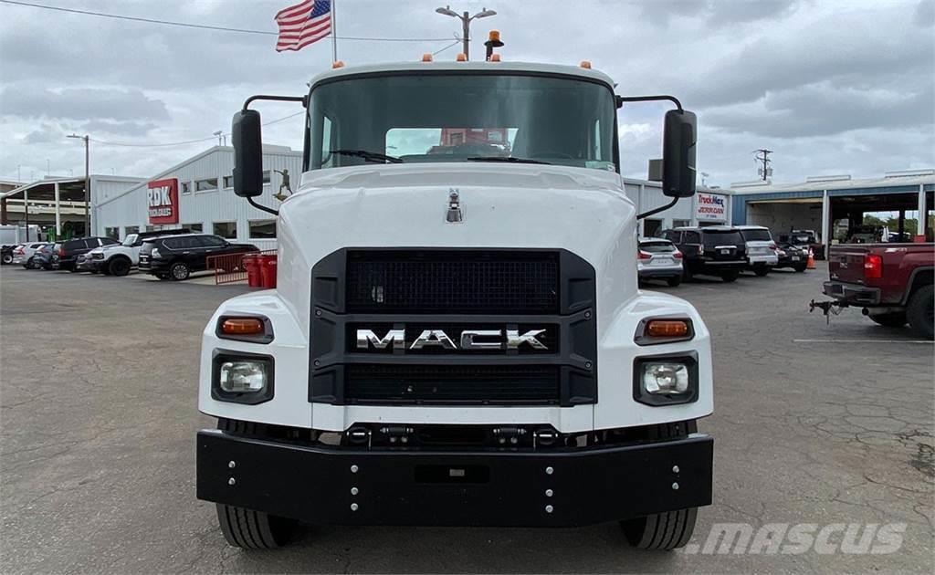 Mack MD6 Pinzas