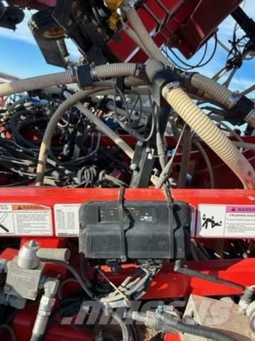 Bourgault 3320 Plantadoras