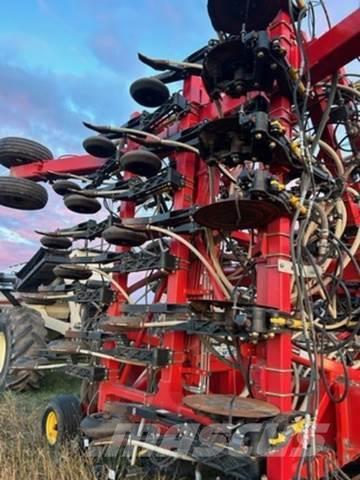 Bourgault 3320 Plantadoras