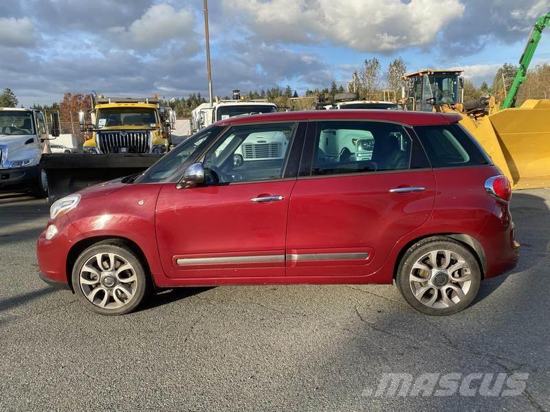 Fiat 500L Carros