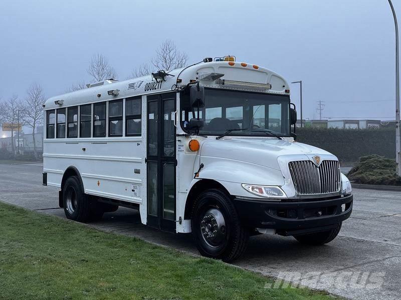 International 4200 Minibuses