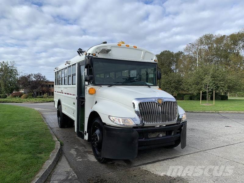 International 4200 Minibuses