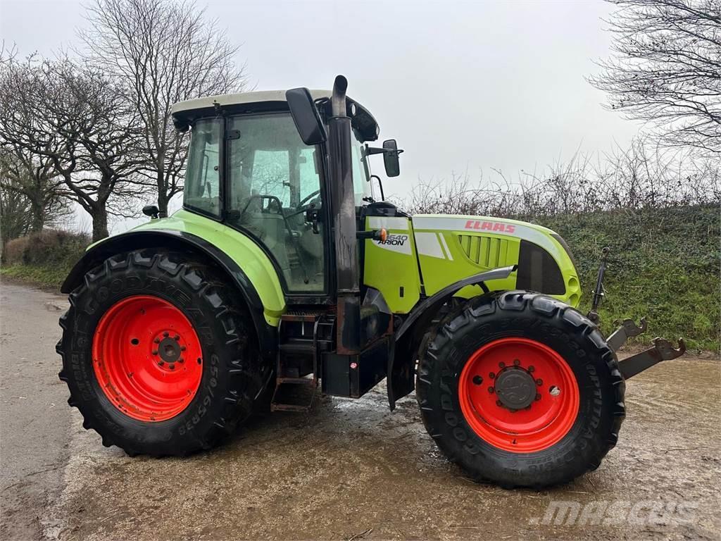 CLAAS 640 Tractores