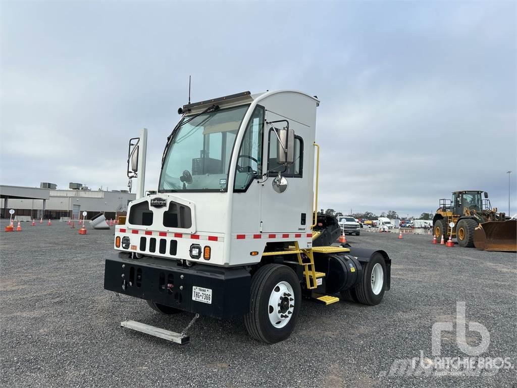 Autocar ACTT42 Camiones tractor