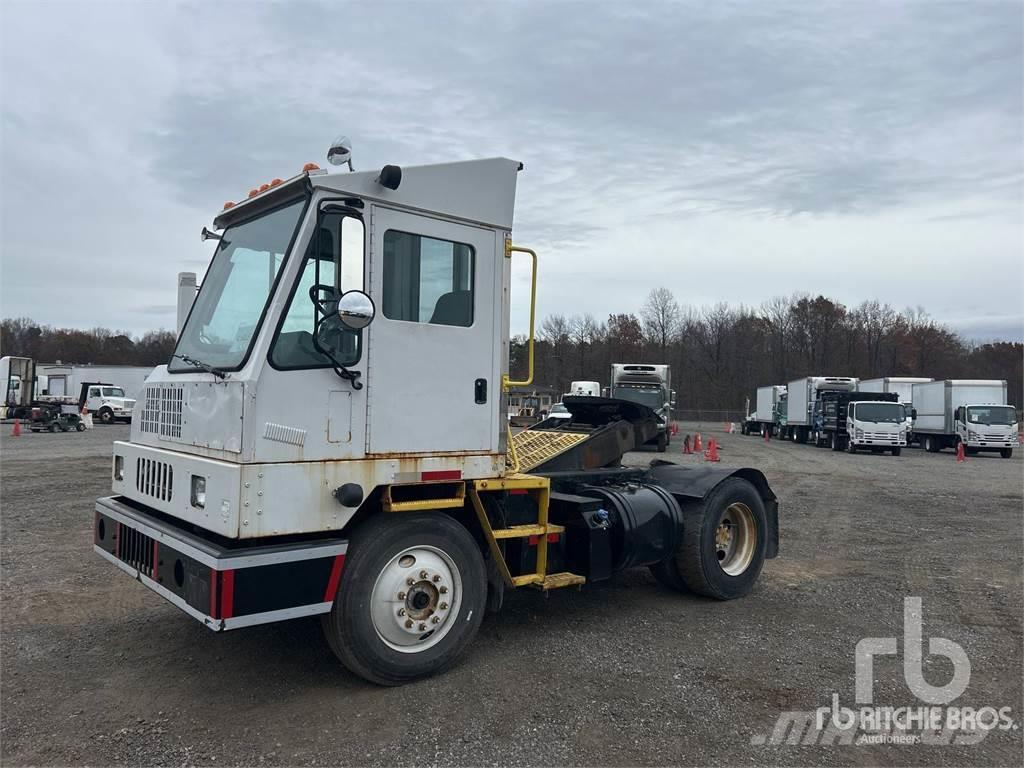  CARGOTEC 4x2 Camiones tractor