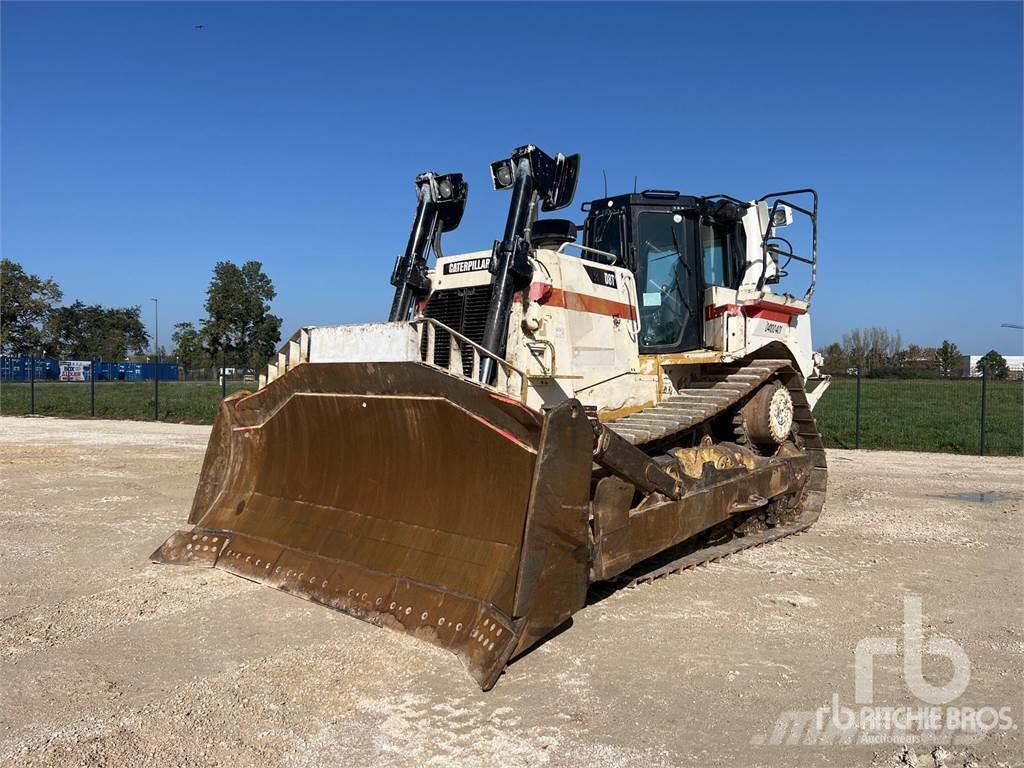 CAT D8T Buldozer sobre oruga