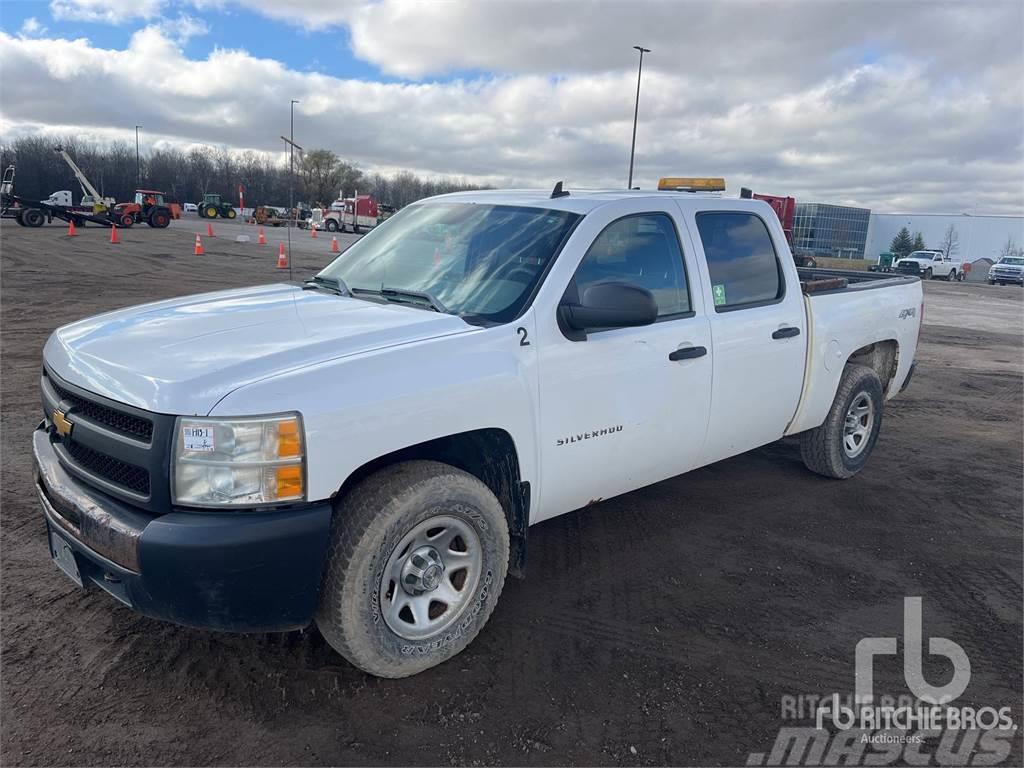 Chevrolet 1500 Caja abierta/laterales abatibles