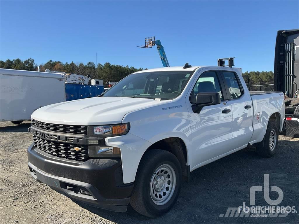 Chevrolet 1500 Caja abierta/laterales abatibles