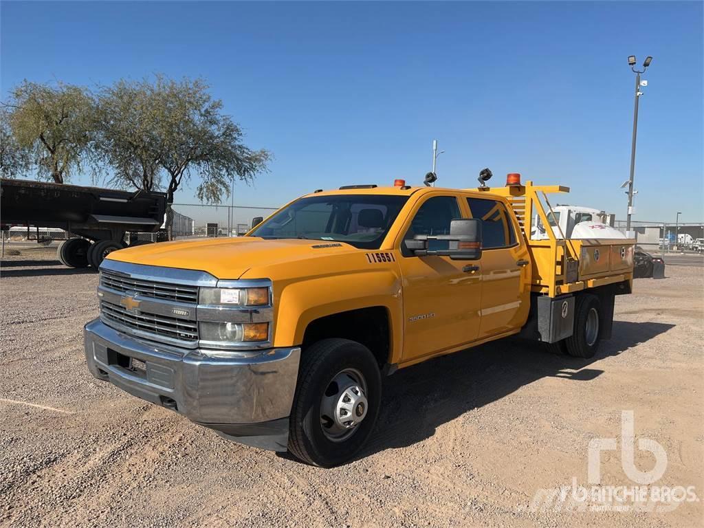 Chevrolet 3500HD Vehículos municipales multiusos