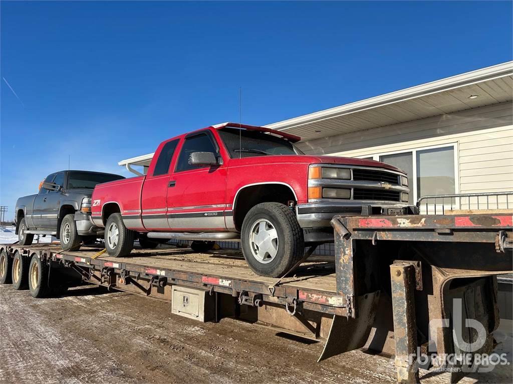 Chevrolet K1500 Caja abierta/laterales abatibles