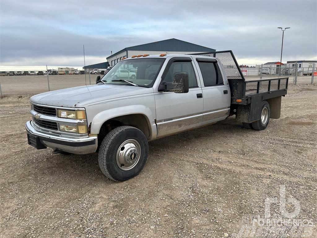 Chevrolet K3500 Camiones de cama baja