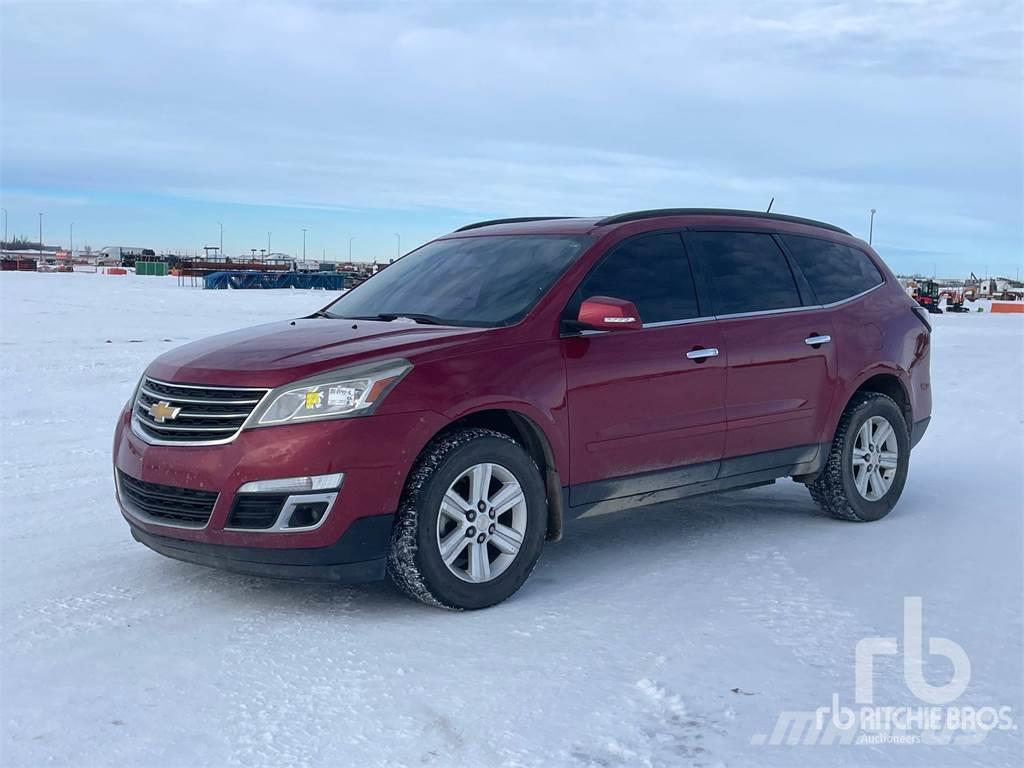 Chevrolet TRAVERSE Caja abierta/laterales abatibles