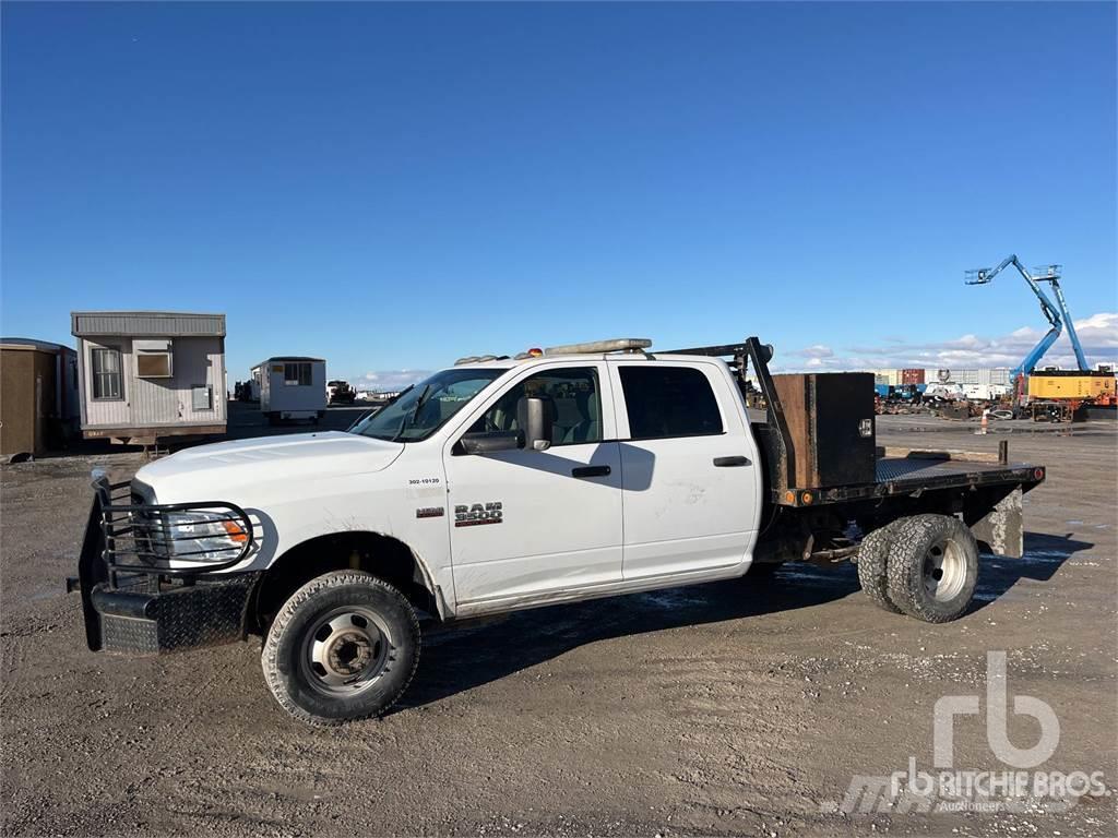 Dodge 3500 Camiones de cama baja