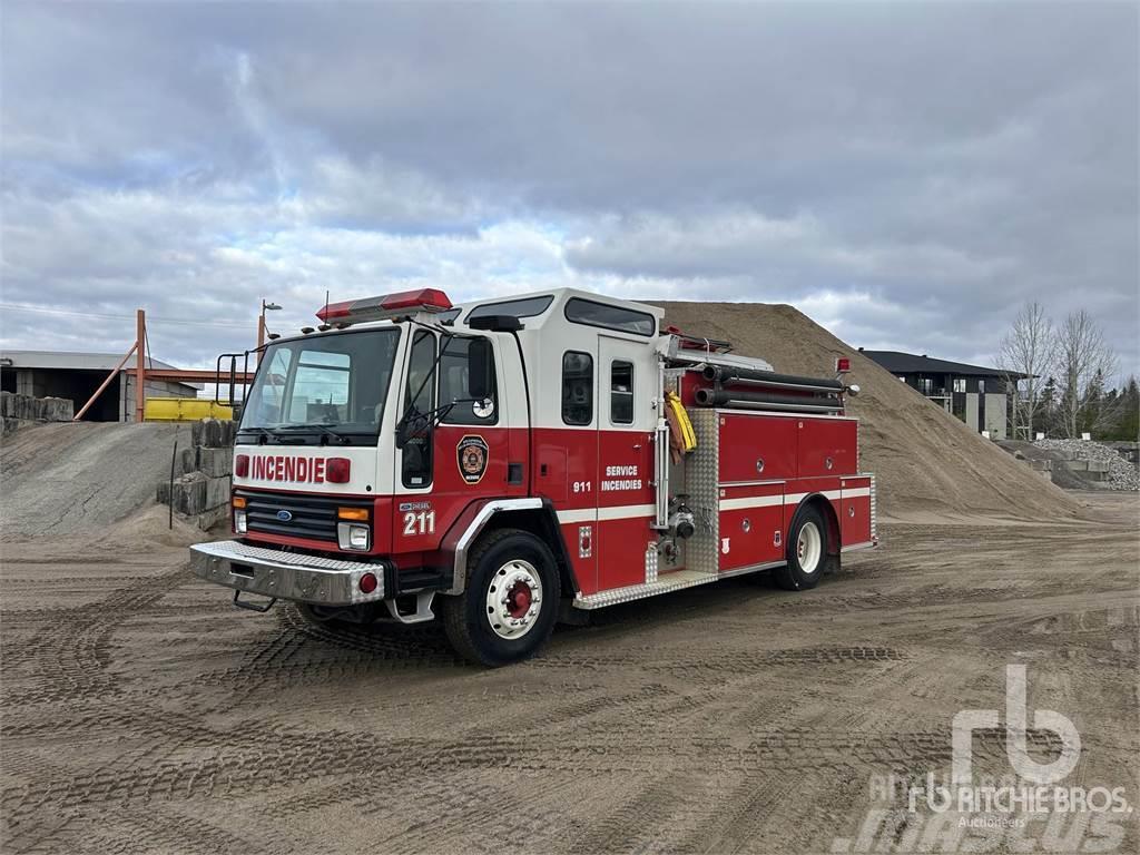 Ford CF8000 Camiones de bomberos