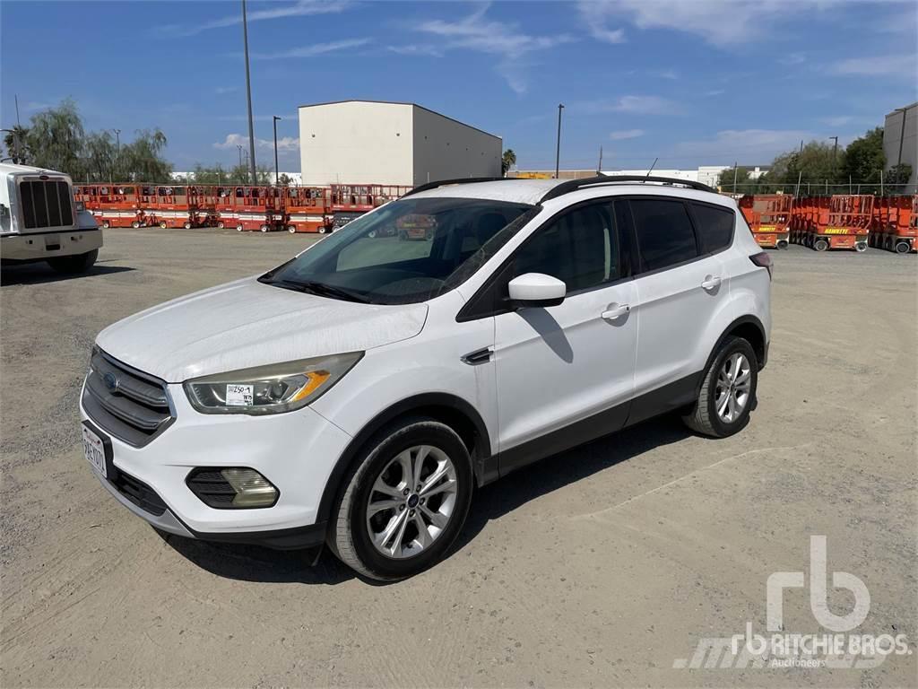 Ford ESCAPE Caja abierta/laterales abatibles