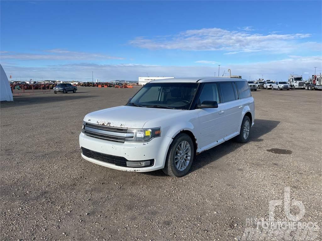 Ford FLEX Caja abierta/laterales abatibles